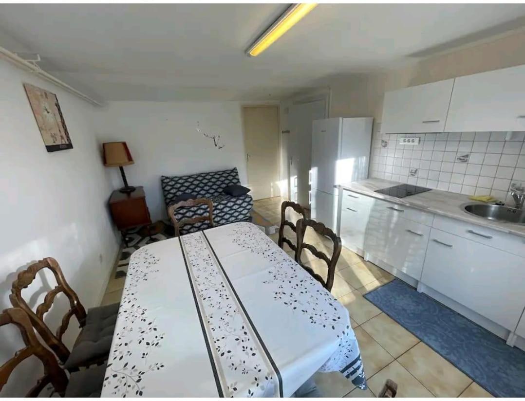 -Comme A La Maison- Jardin, Veranda, Ideal Familles Et Business Niort Luaran gambar